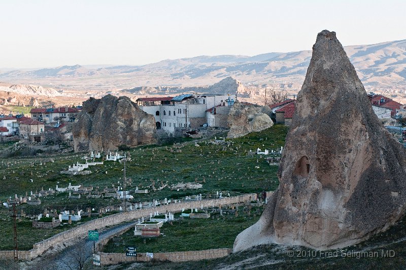 20100405_070832 D300.jpg - Cemetary of Cavusin